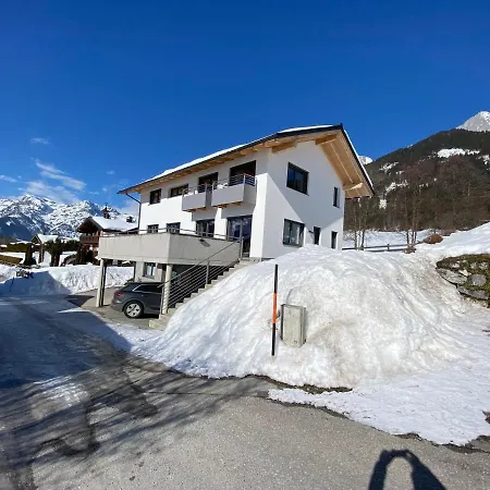 Berg&Selig Apartment Pfarrwerfen Exteriér fotografie